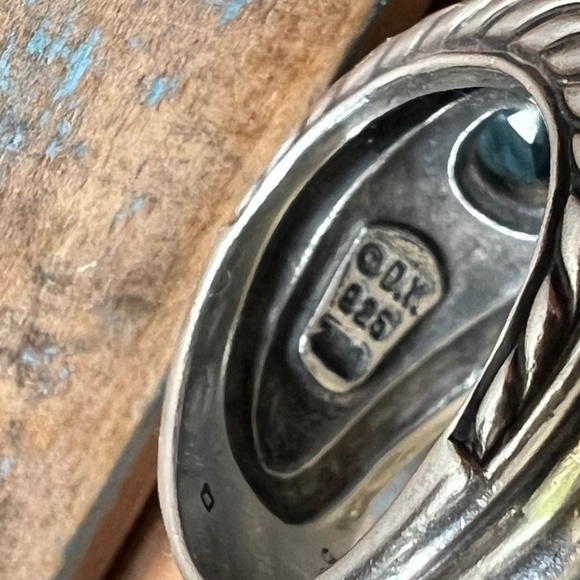 DAVID YURMAN Sterling Silver 14K Yellow Gold Blue Topaz Renaissance Ring Size 7 - Picture 8 of 10